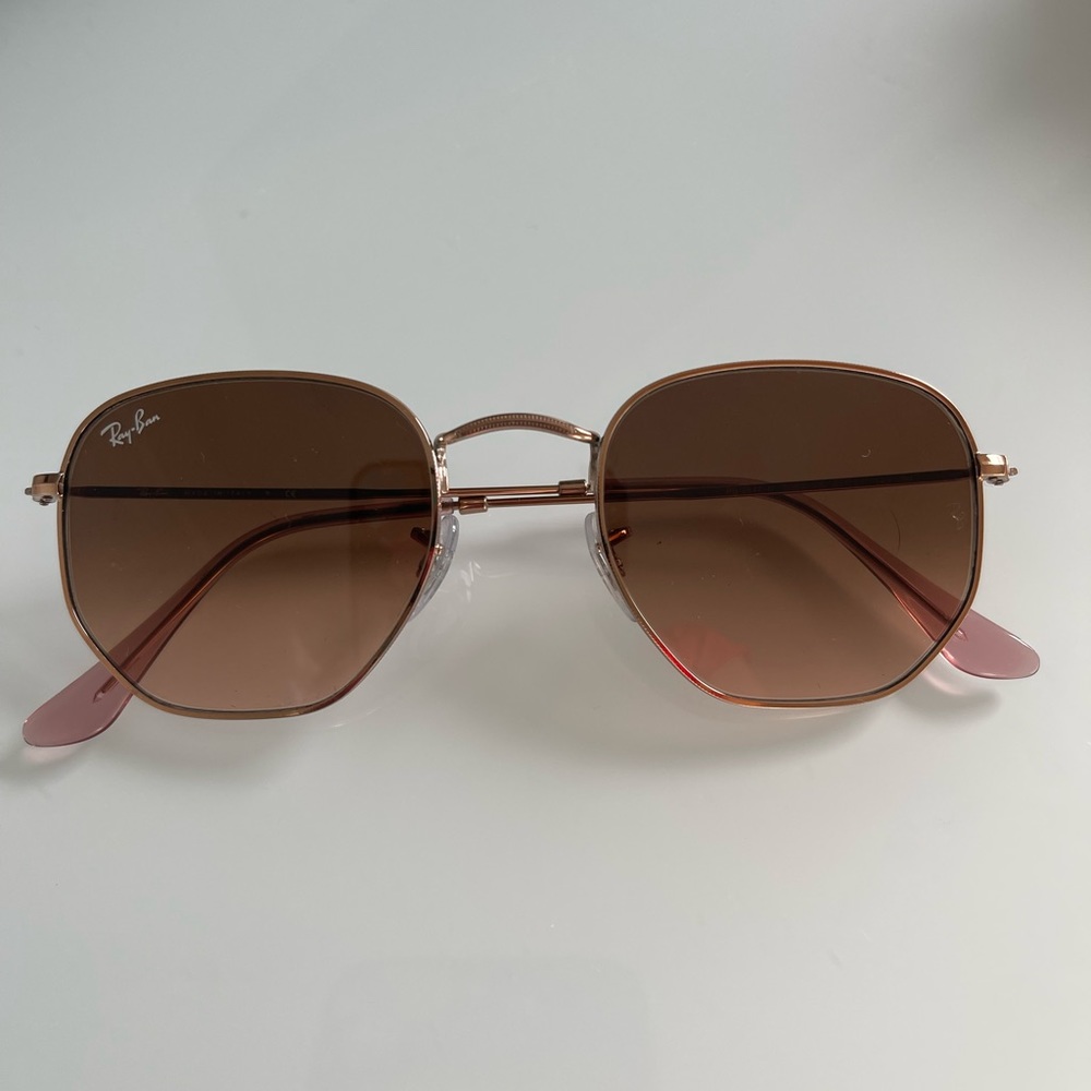 HEXAGONAL FLAT RAYBANS rose gold. Rarely used!